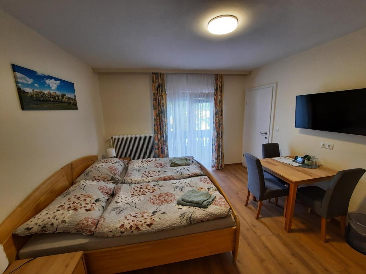 Hotel Kirchenwirt à Kaumberg Extérieur photo
